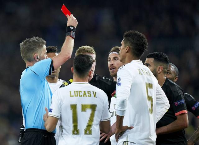 疫情期足球联赛比分直播,近十年足坛最精彩的几场比赛