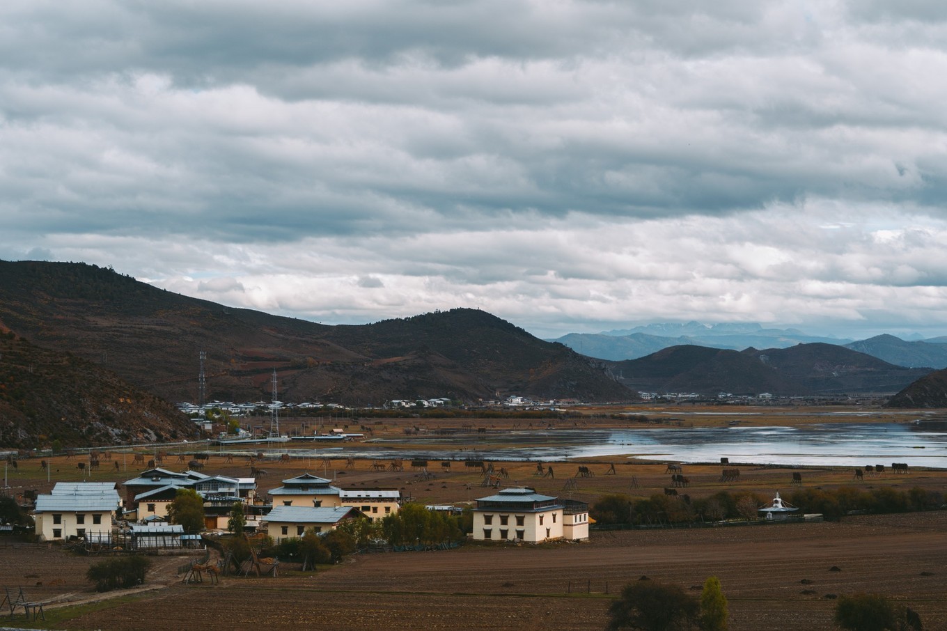 自驾云南滇藏,自驾滇西北旅游