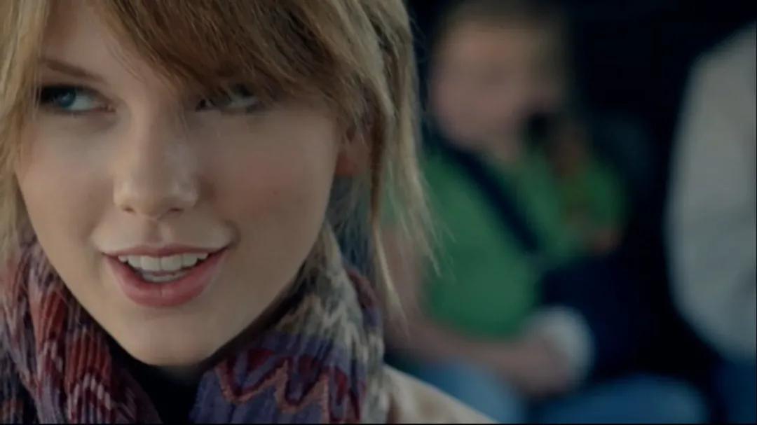 泰勒洛特纳霉霉谈过的对象,泰勒和谁订婚