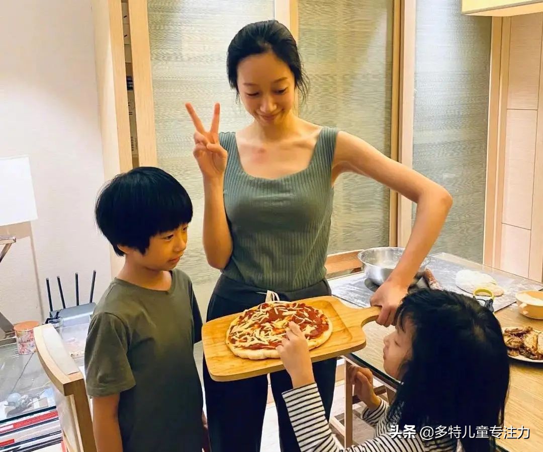 鏄庢槦鑲插効鏈夊涓ユ牸,鏄庢槦鑲插効浜插瓙鏁欒偛