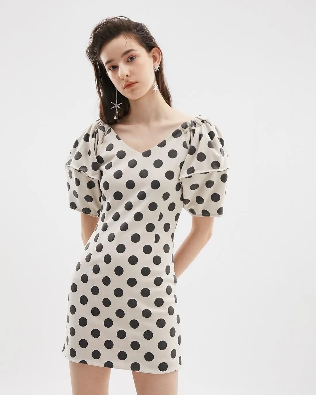 被抄袭小众店铺,几大被网红疯狂翻唱的抄袭歌曲