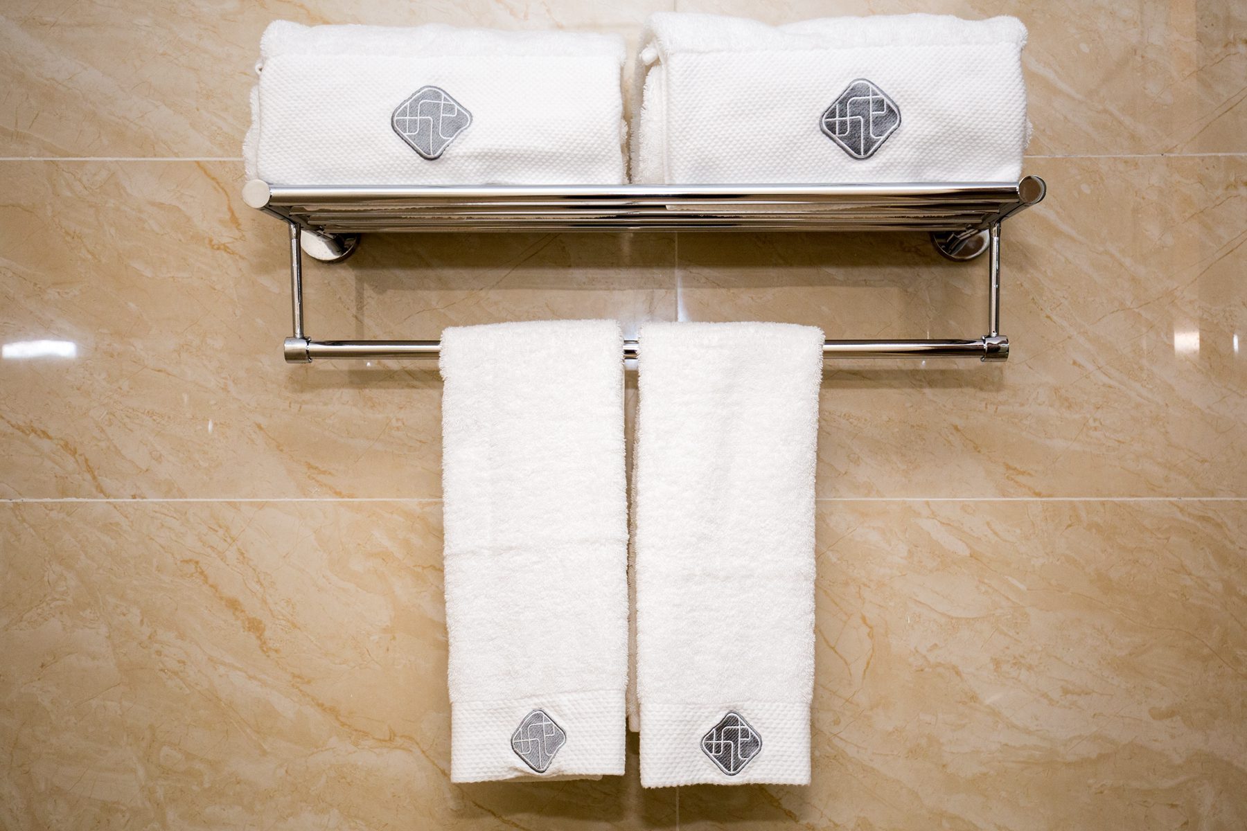 武汉哪里吃螃蟹风景最好,武汉人去青岛玩的地方