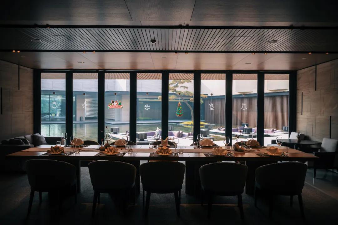 这家国宾馆，简直就好看的不像是国宾馆