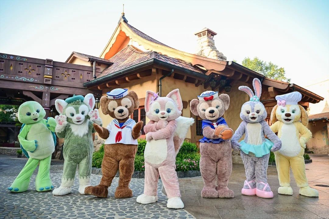 迪士尼玲娜贝儿为啥火了,玲娜贝儿迪士尼收入