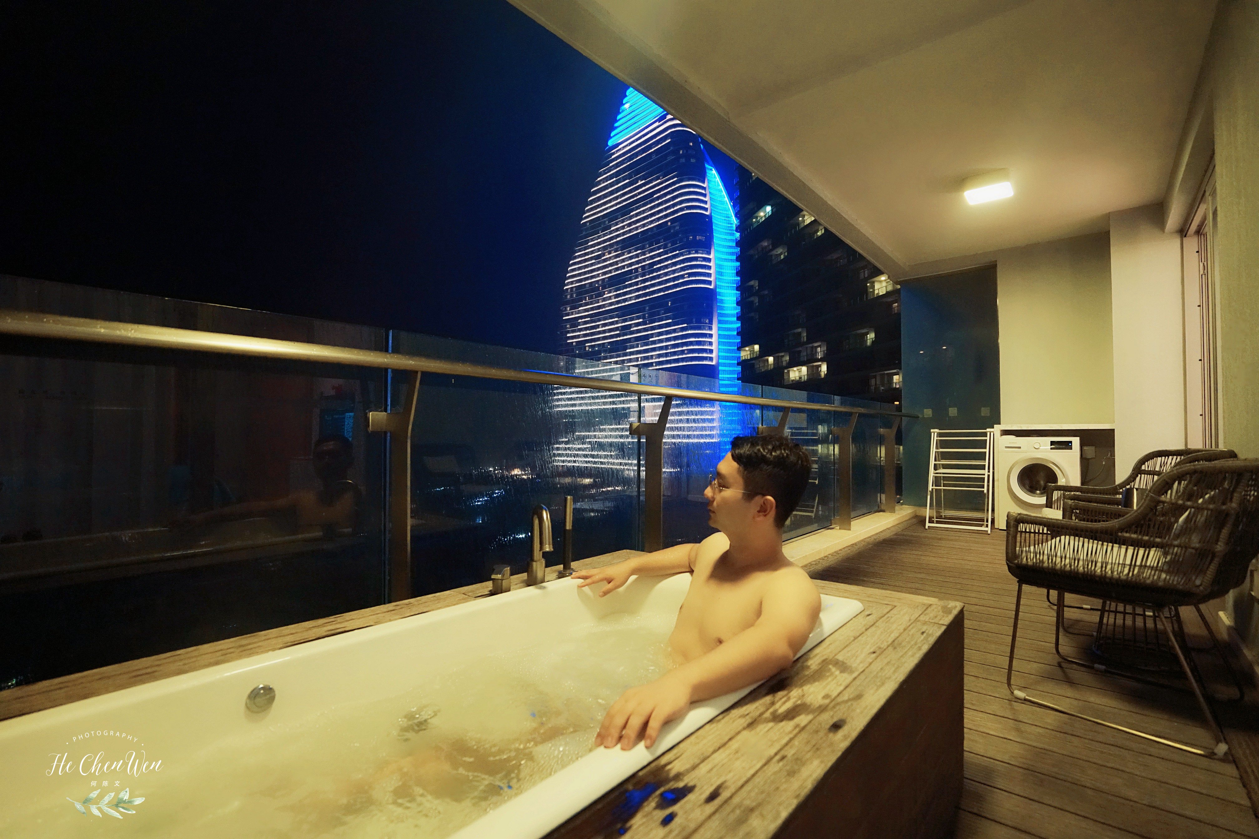 海棠湾海景两房公寓,三亚海棠湾海景公寓出售