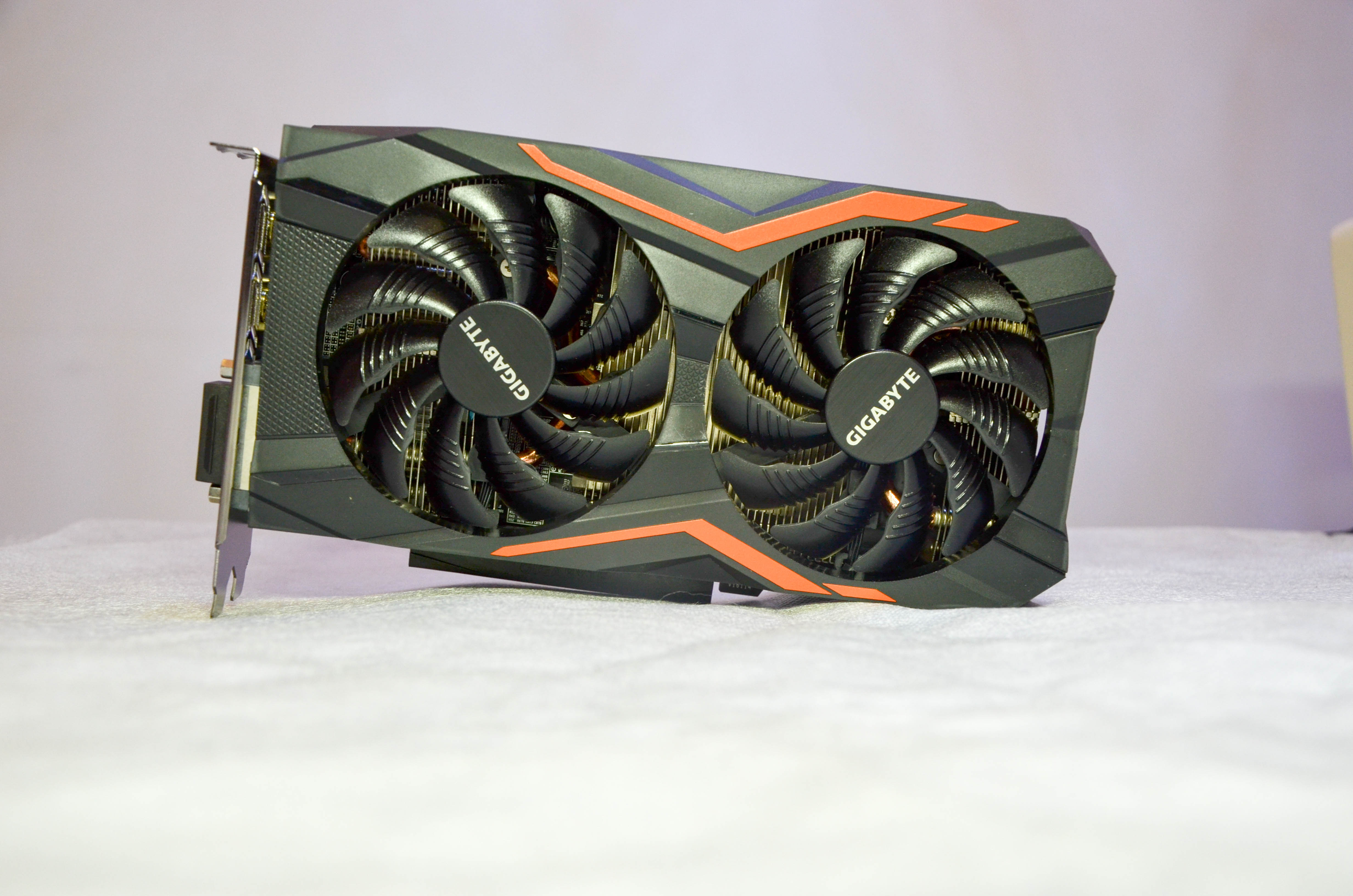 gtx960和gtx1050ti哪个更强,gtx1050ti会压弯吗