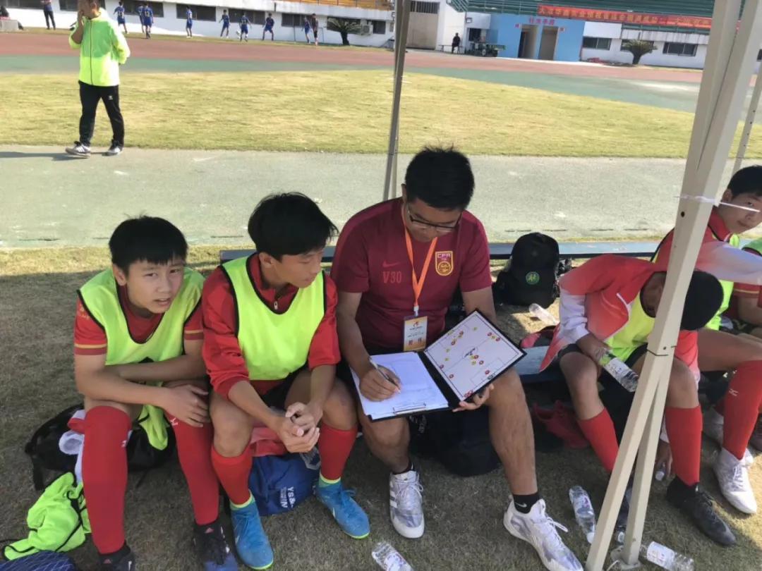 维宁云客厅V:职业球员经纪，中国足球职业化进程不该被忽略的一环