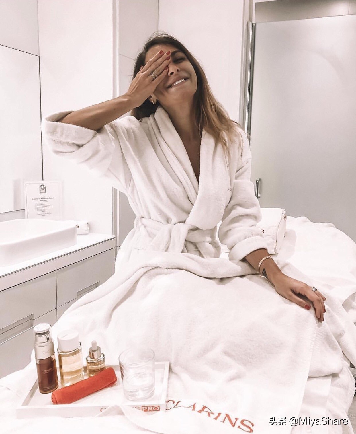 祛痘推荐学生最好用的产品,祛痘产品推荐学生平价精华