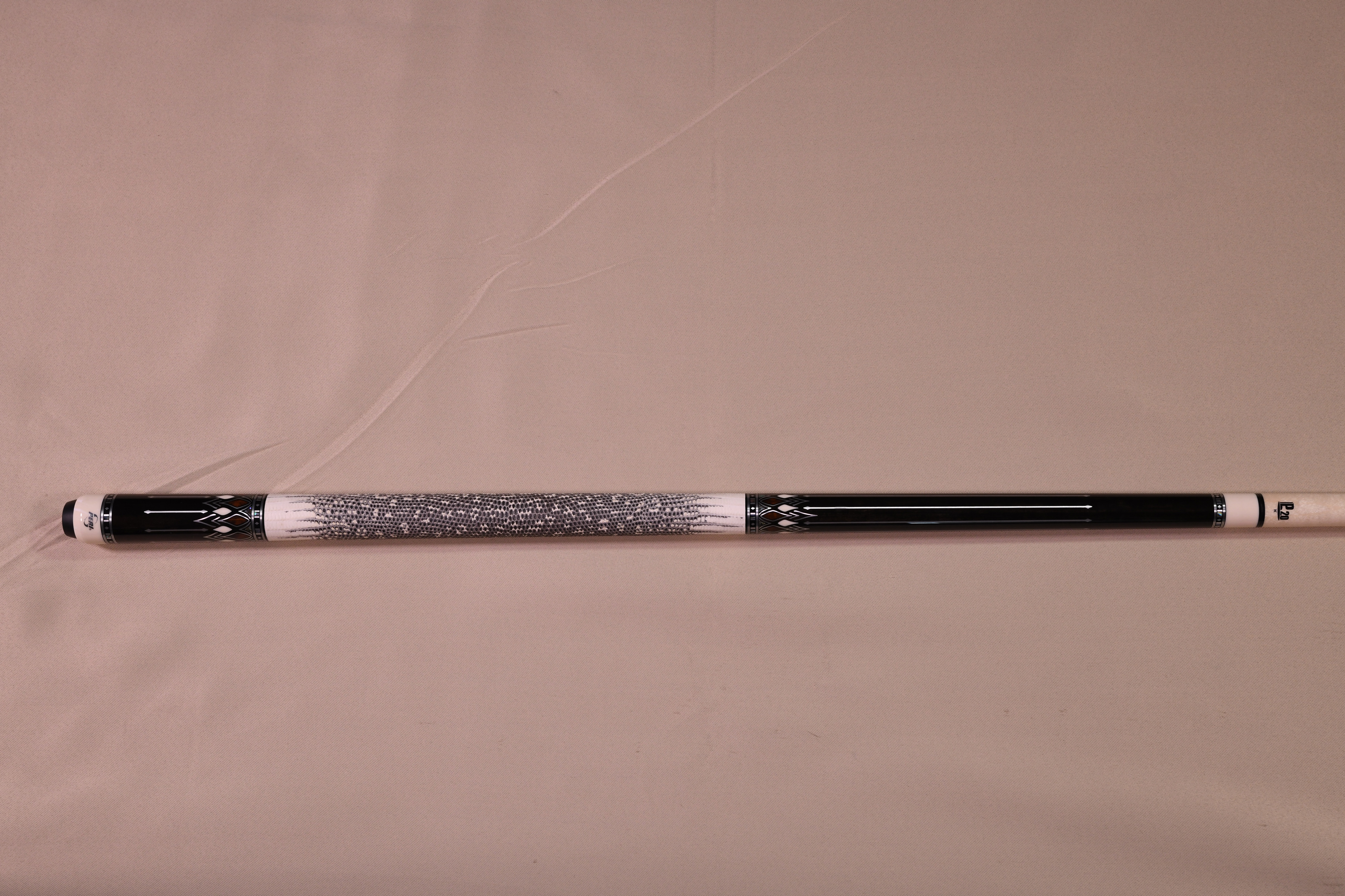 lp战神4台球杆怎么挑选,挑选台球球杆的技巧