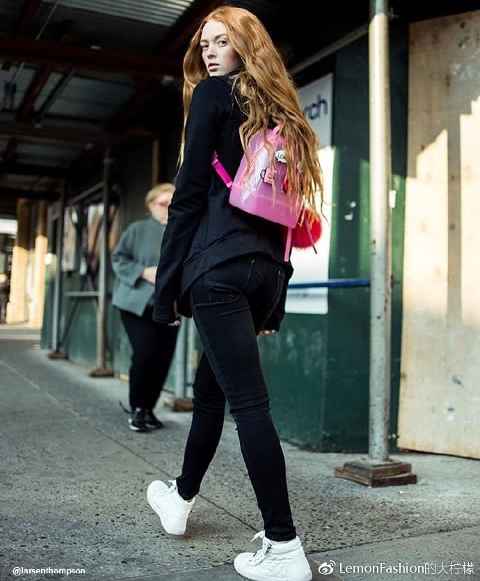 FURLA：轻奢包界的“扛把子”