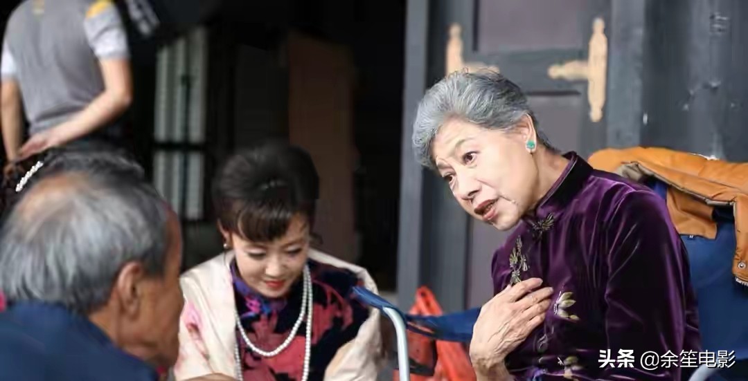 裘千尺罗兰图片,吐枣核的裘千尺扮演者罗兰