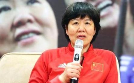 中央节目主持人董倩现在干嘛呢,董倩主持人最近的消息