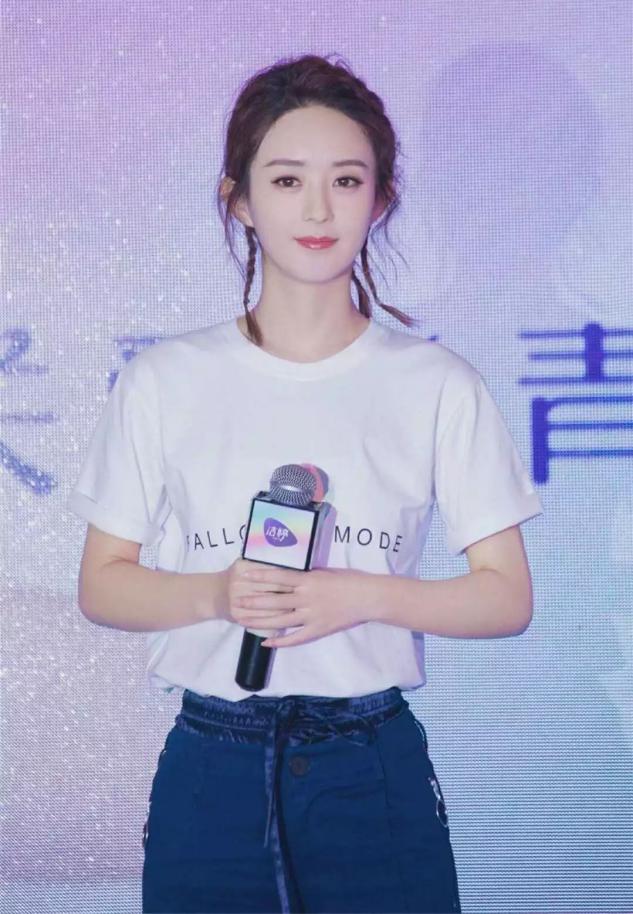 脸圆的女生适合什么发型中分,脸大的妹子适合的中分的发型