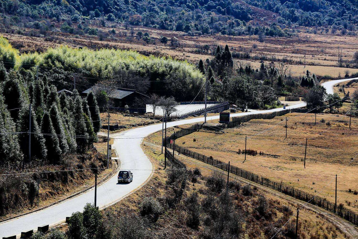 云南瑞丽腾冲离缅甸有多远,瑞丽与腾冲地理位置