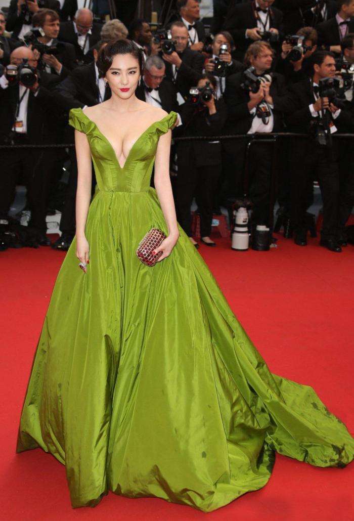 为什么同样身材有的人穿衣显瘦,为什么有的女人穿衣服显瘦