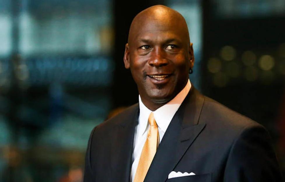 nba鍘嗗彶鎶㈡柇鎺掕姒滃墠鍗佷綅,nba鍘嗗彶鍗佸ぇ鎶㈡柇鐜嬫帓琛屾