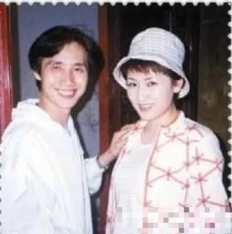 邓建国的作品,邓建国成名作