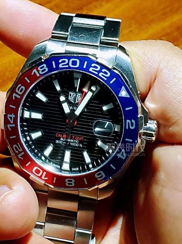 泰格豪雅陀飞轮镶钻手表,泰格豪雅黑色陶瓷表