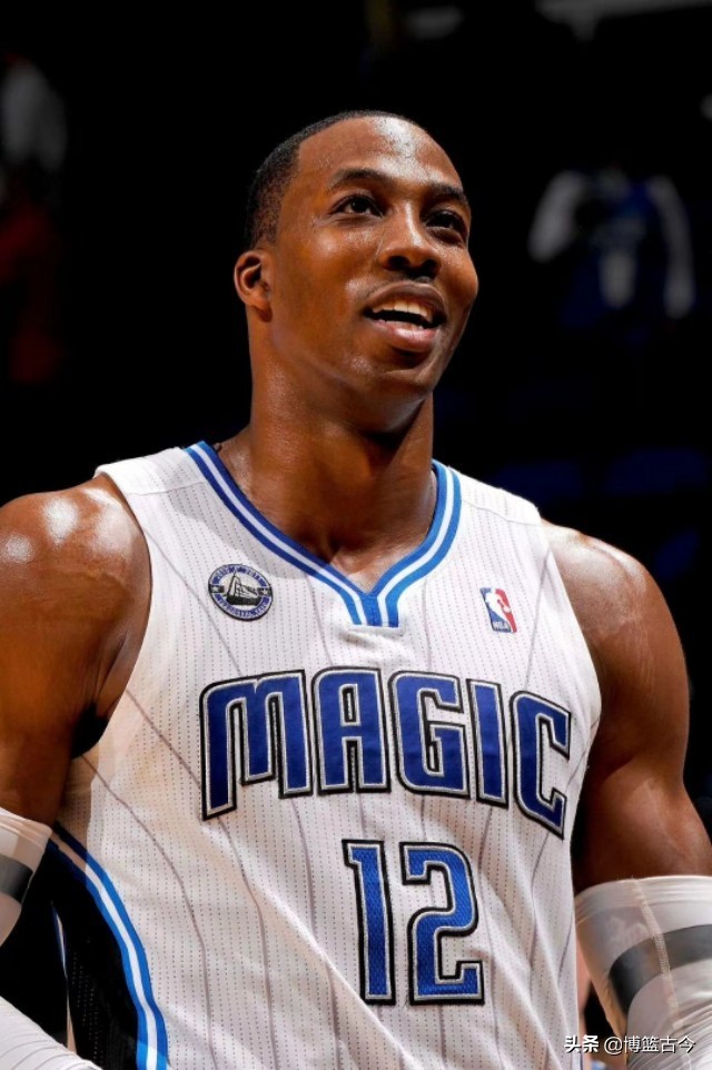 盘点NBA75周年伟大中锋：天勾第1鲨鱼第2，现役只有霍华德进前10