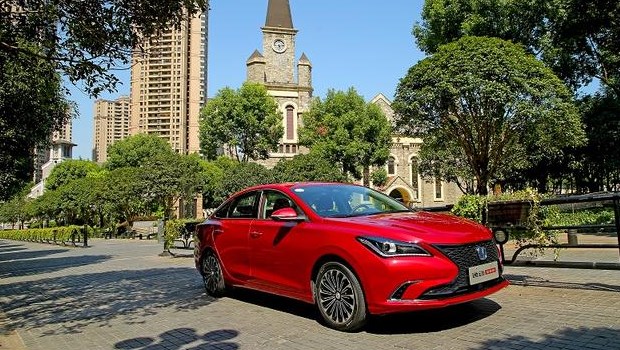 不吹不黑买混动车怎么样,不吹不黑的国产车