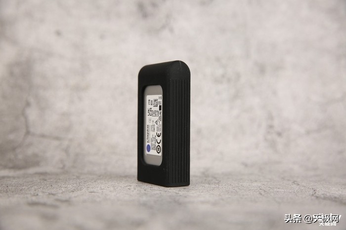 金士顿xs2000储存颗粒,金士顿s200固态硬盘