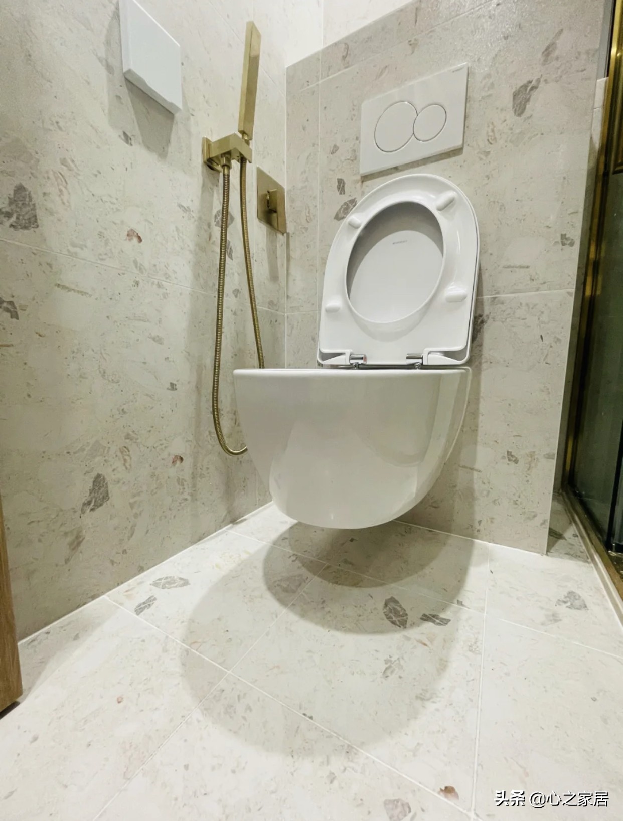 原始森林树屋装修风格,木质房屋民宿家居原创设计