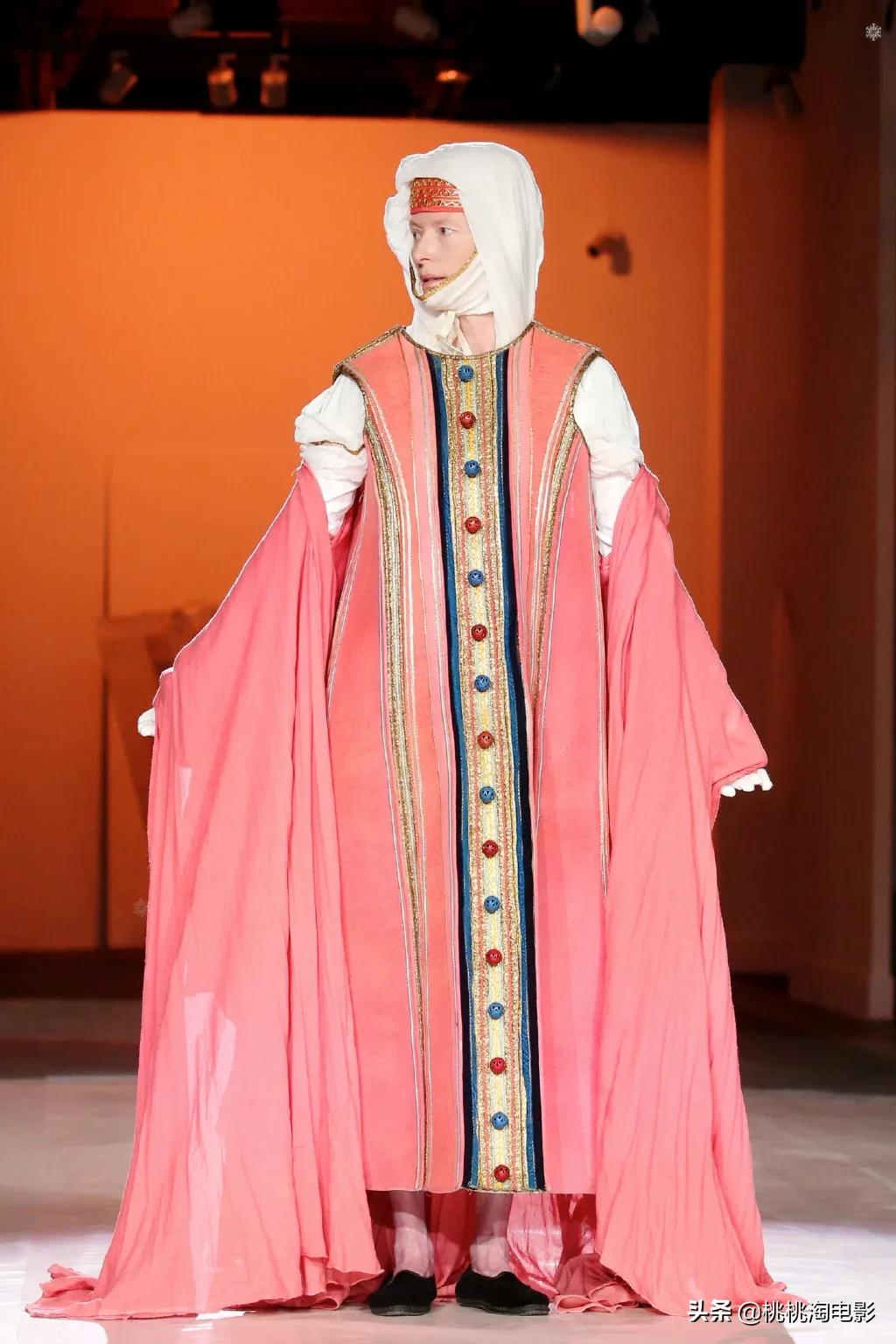 蒂尔达斯文顿1986写真,古一法师扮演者蒂尔达斯文顿写真