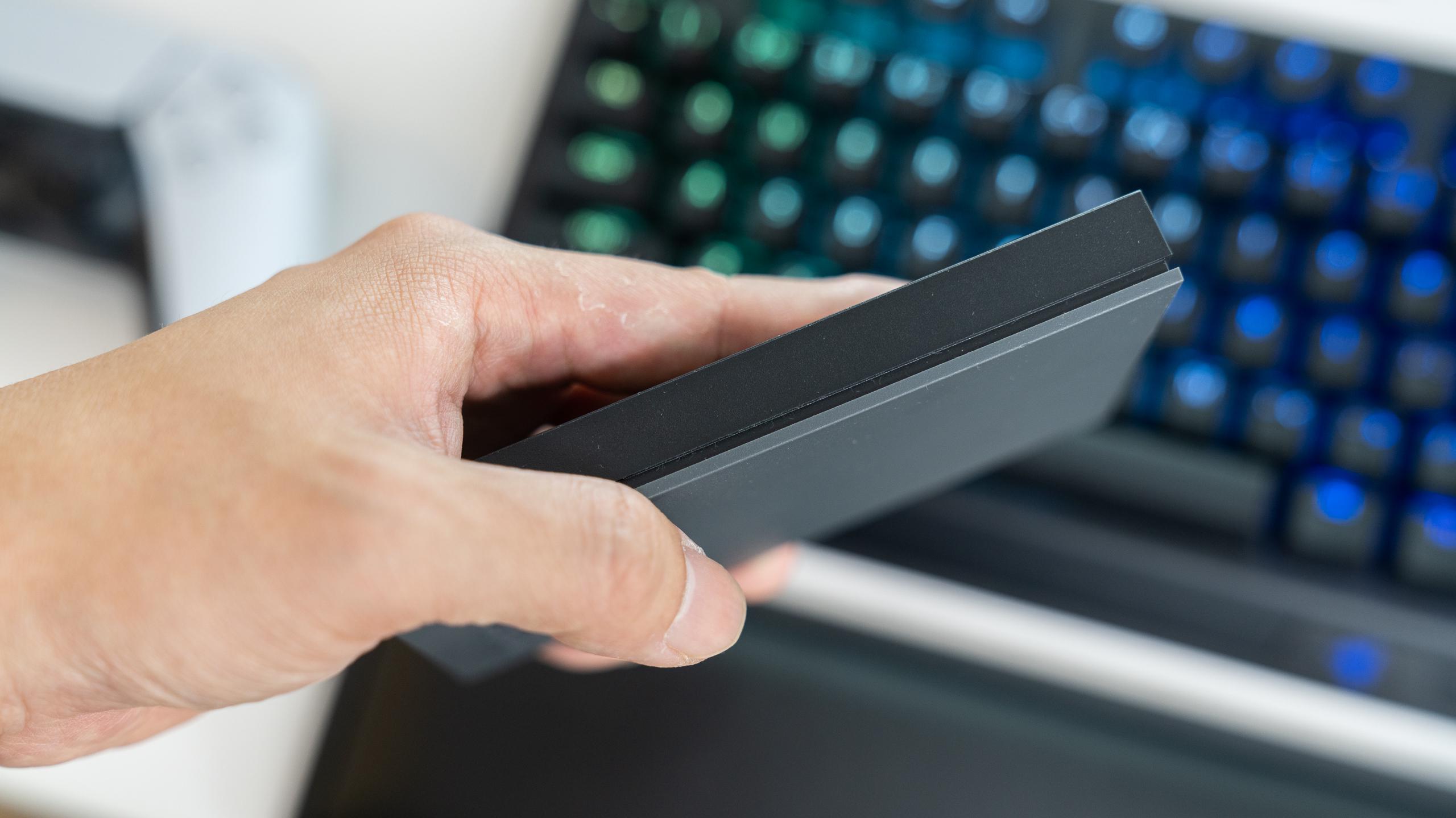 希捷酷玩极光侠移动硬盘,希捷酷玩游戏固态硬盘评测