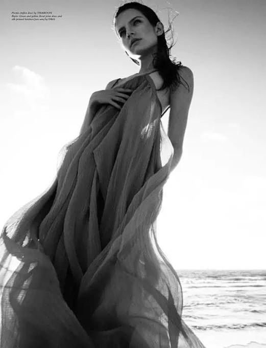 女星举办最“丑”内衣秀获赞：真正的审美，从来没有标准