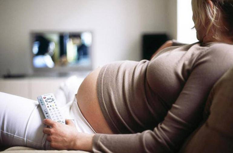 耻骨疼是怎么回事孕妇,孕妇耻骨非常痛大概什么引起的