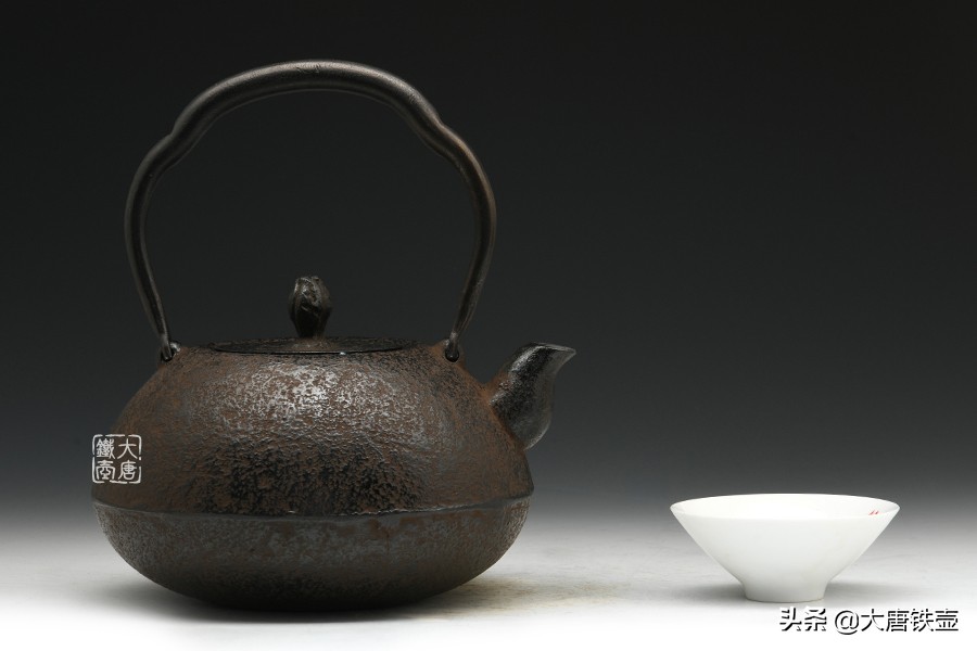 铁壶古老,为什么老铁壶的价值高
