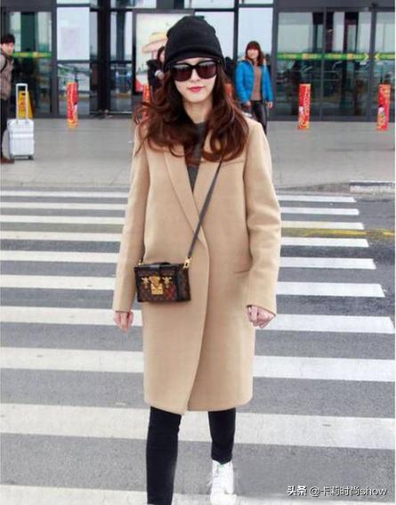 强烈建议冬天的帽子出个半永久!这样戴帽子也太好看了