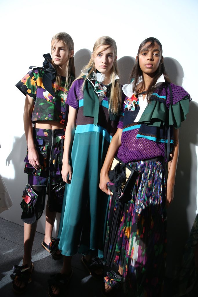 何穗童蕾,何穗跟张韶涵合影