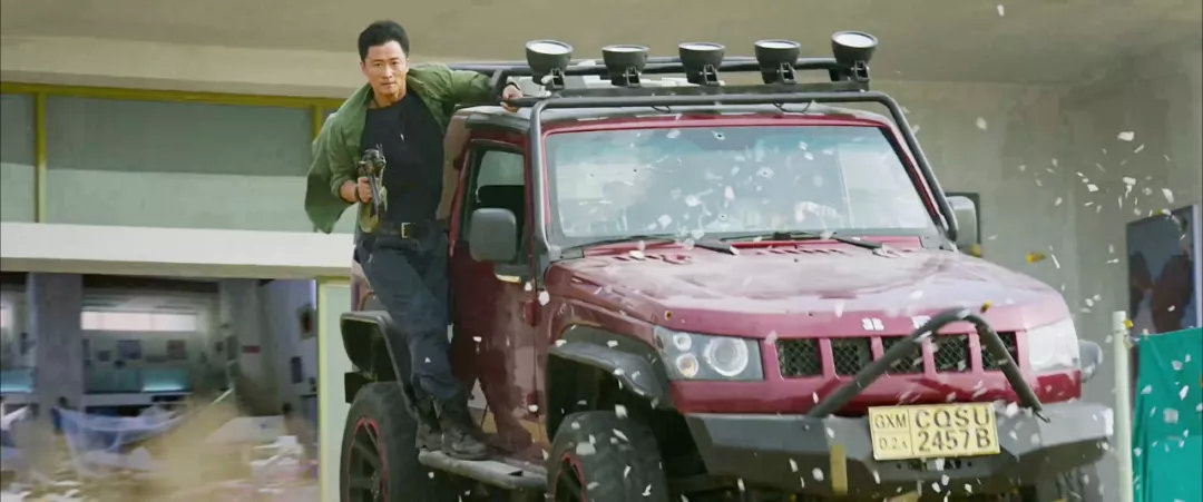 路虎揽胜广告植入,路虎最硬核广告