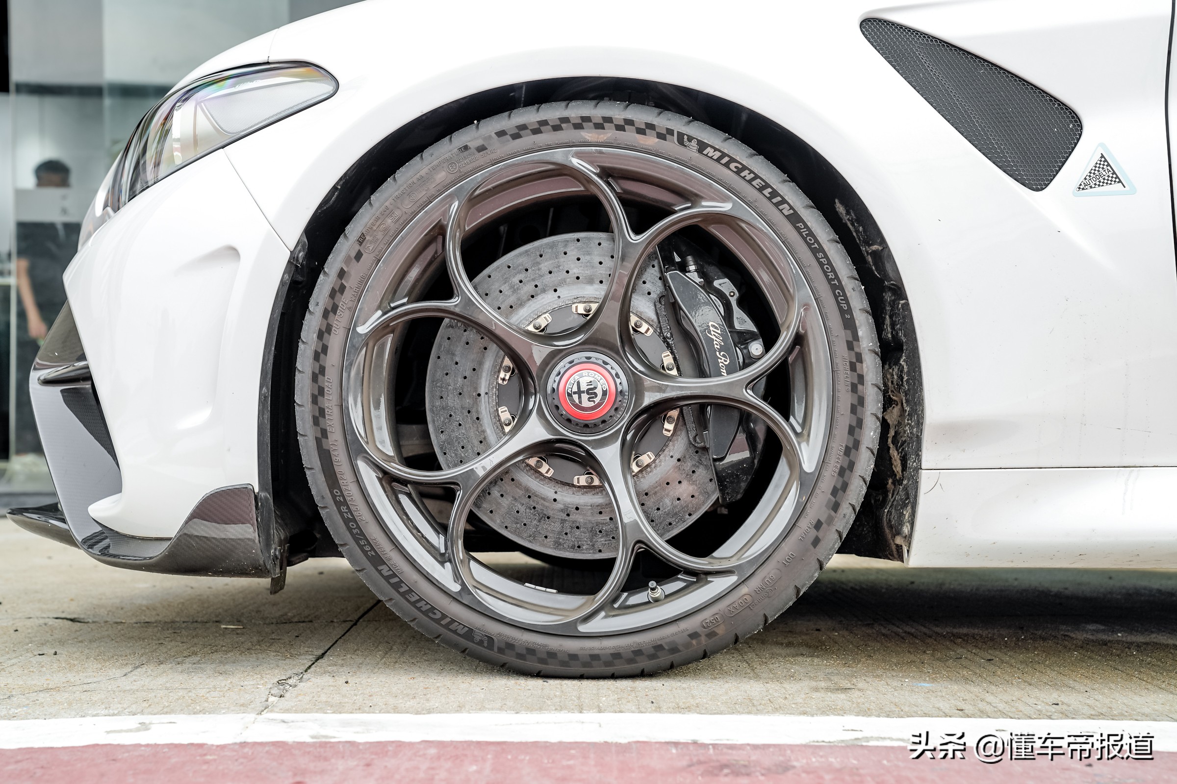 新车阿尔法罗密欧suv,新车性能了解