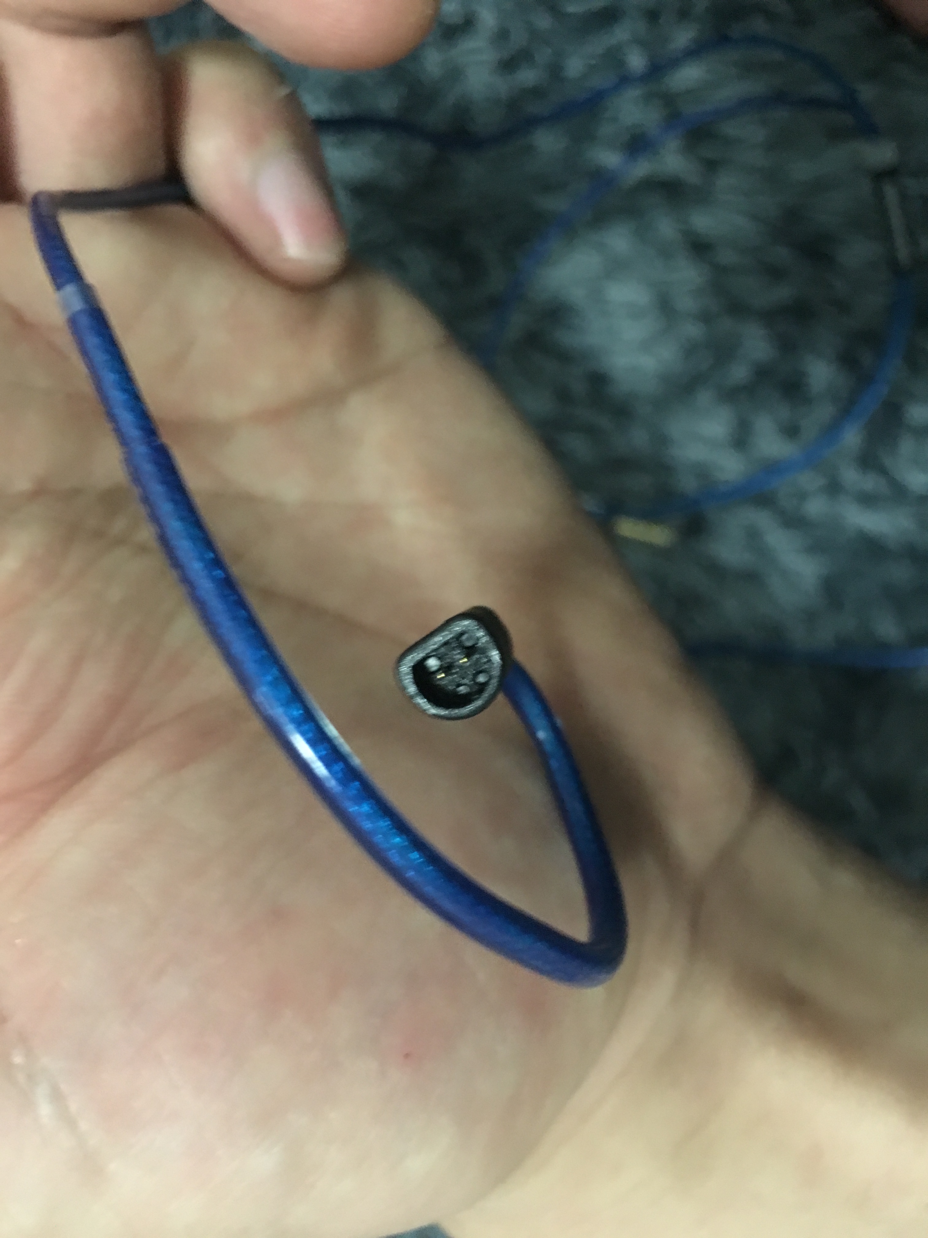 ie80s、se846、W40泽丰涅槃二NirvanaⅡ冷冻单晶铜镀银升级线评测