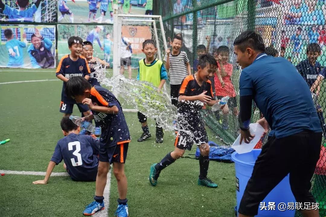 易联梯队训练赛,西安暑假易联足球培训班青少年