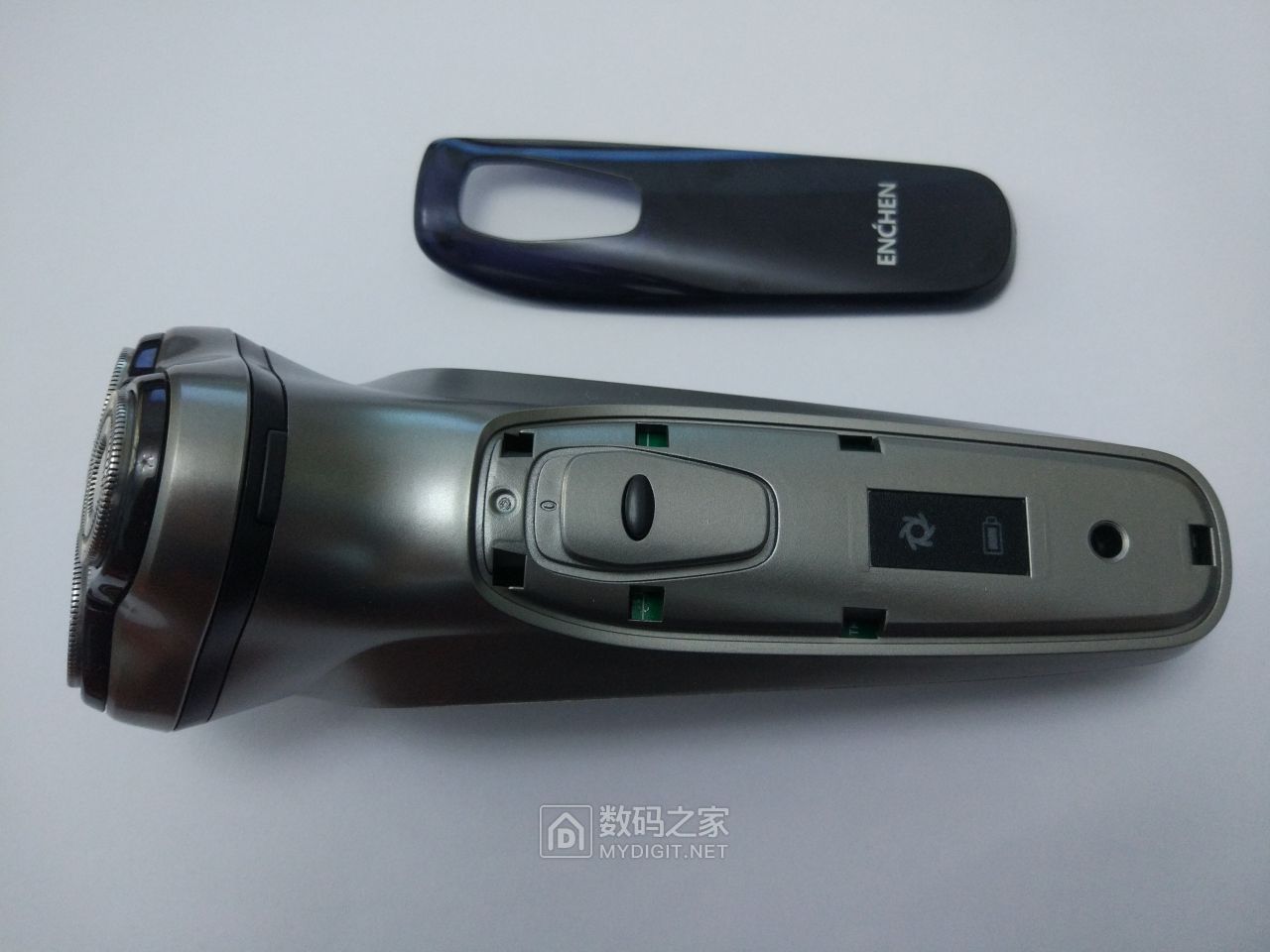 小米众筹映趣剃须刀测评,小米有品映趣剃须刀拆解视频