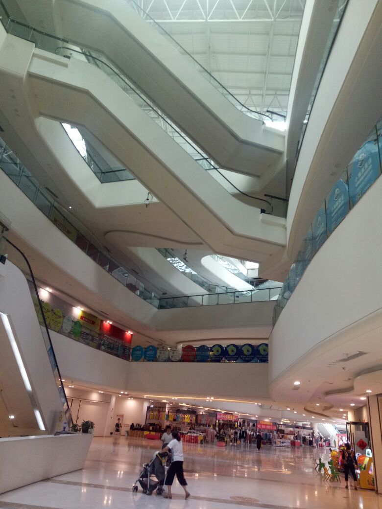 汇隆广场问题,汇隆广场怎么样