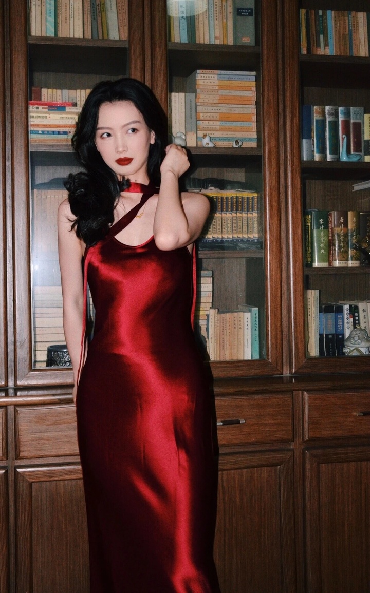 化妆自学全套教程,化妆自学能找到工作吗