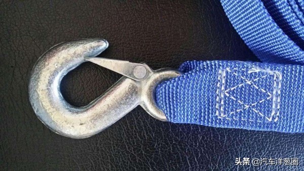 车出事故了拖车自己还去吗,车子坏了拖车会拖到哪里