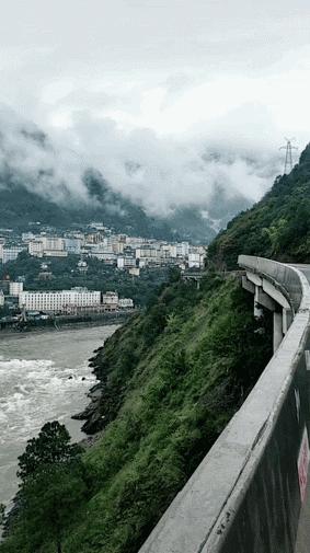 全世界最美的高速公路,世界公认的5个绝美公路