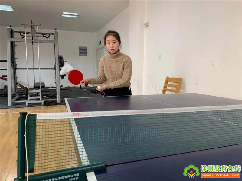 徐州市万科城民主小学体育教师,徐州市万科城民主小学五年级