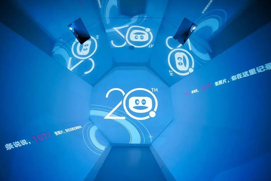 腾讯qq企鹅的变化,qq企鹅10年变化