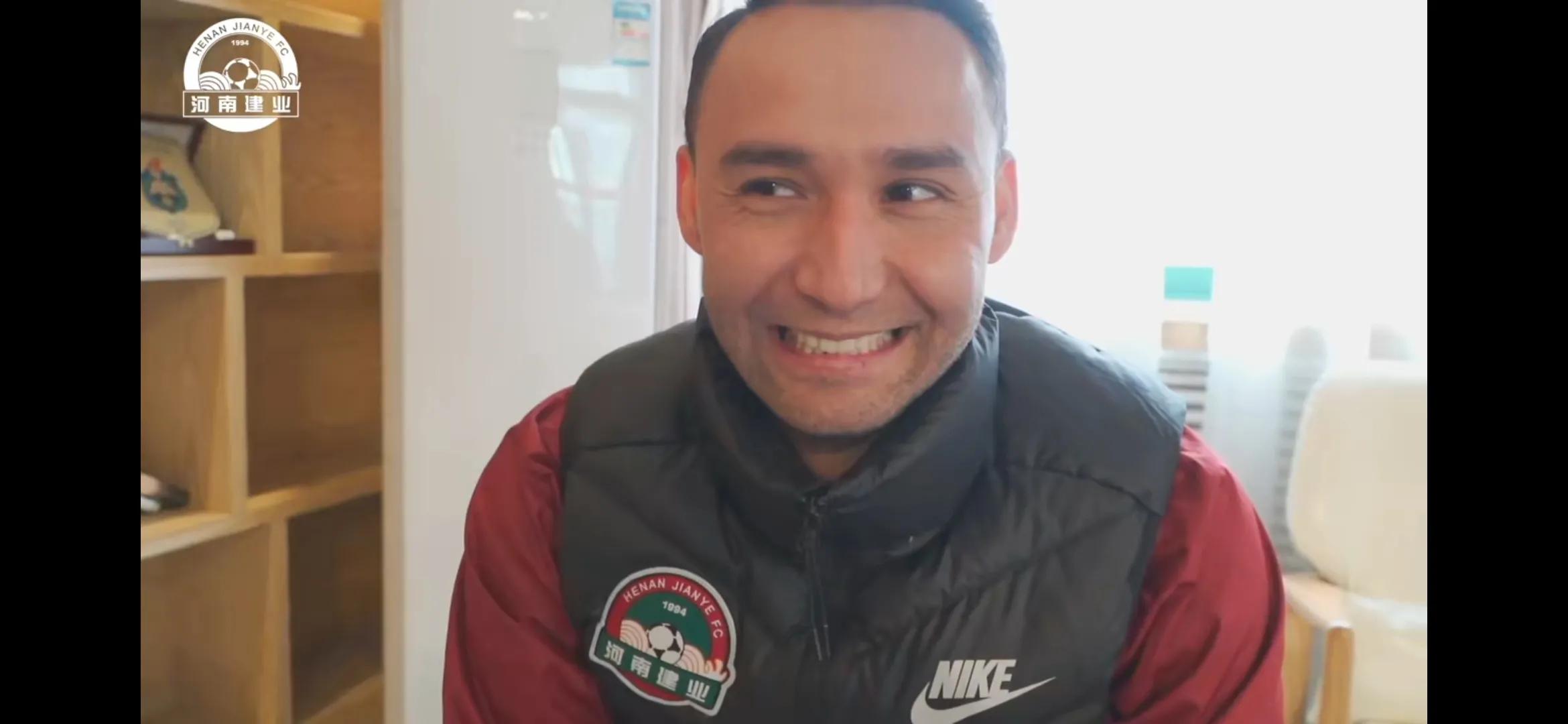 上海海港有几个维吾尔族球员,上海海港还会有哪些新成员