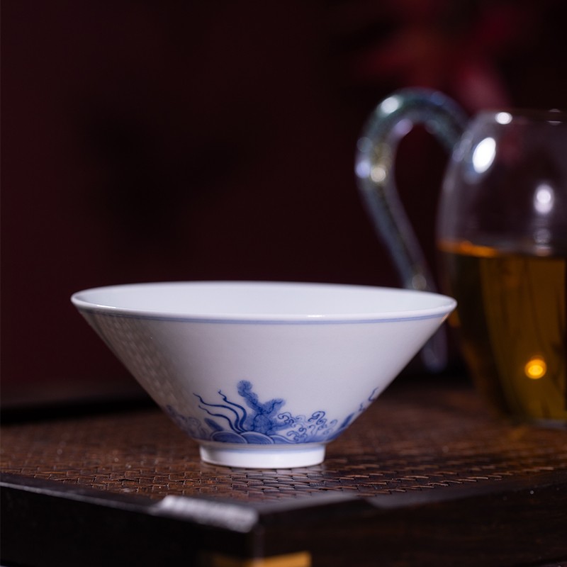 醴陵瓷器怎么卖得比景德镇的还贵,景德镇老瓷器回收价格