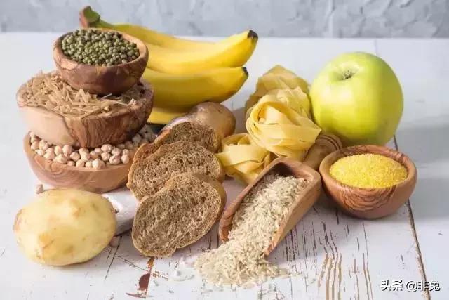 健身后吃多少蛋白质和碳水化合物,健身蛋白质碳水化合物