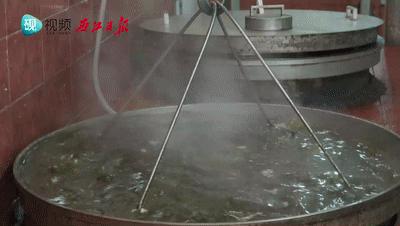 我们的节日·端午丨鼎湖山下，裹蒸飘香！这份舌尖上的肇庆味道，如今穿越大江南北……