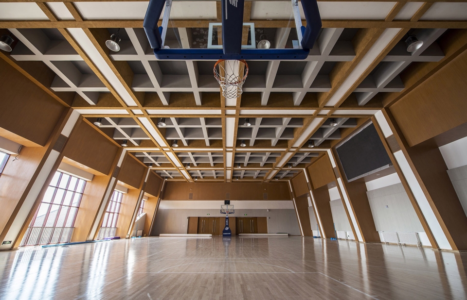 北京三十五中高中新校园，古宅院风格的现代校园