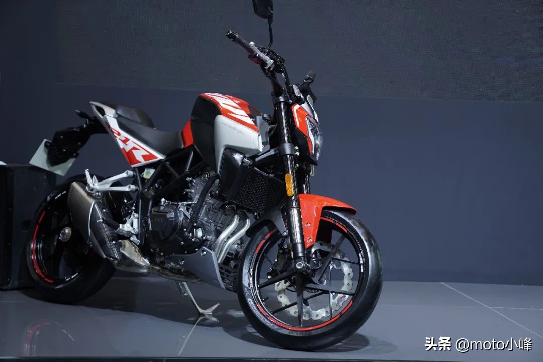 凯越321r高性能版,凯越亮相321r实力小钢炮